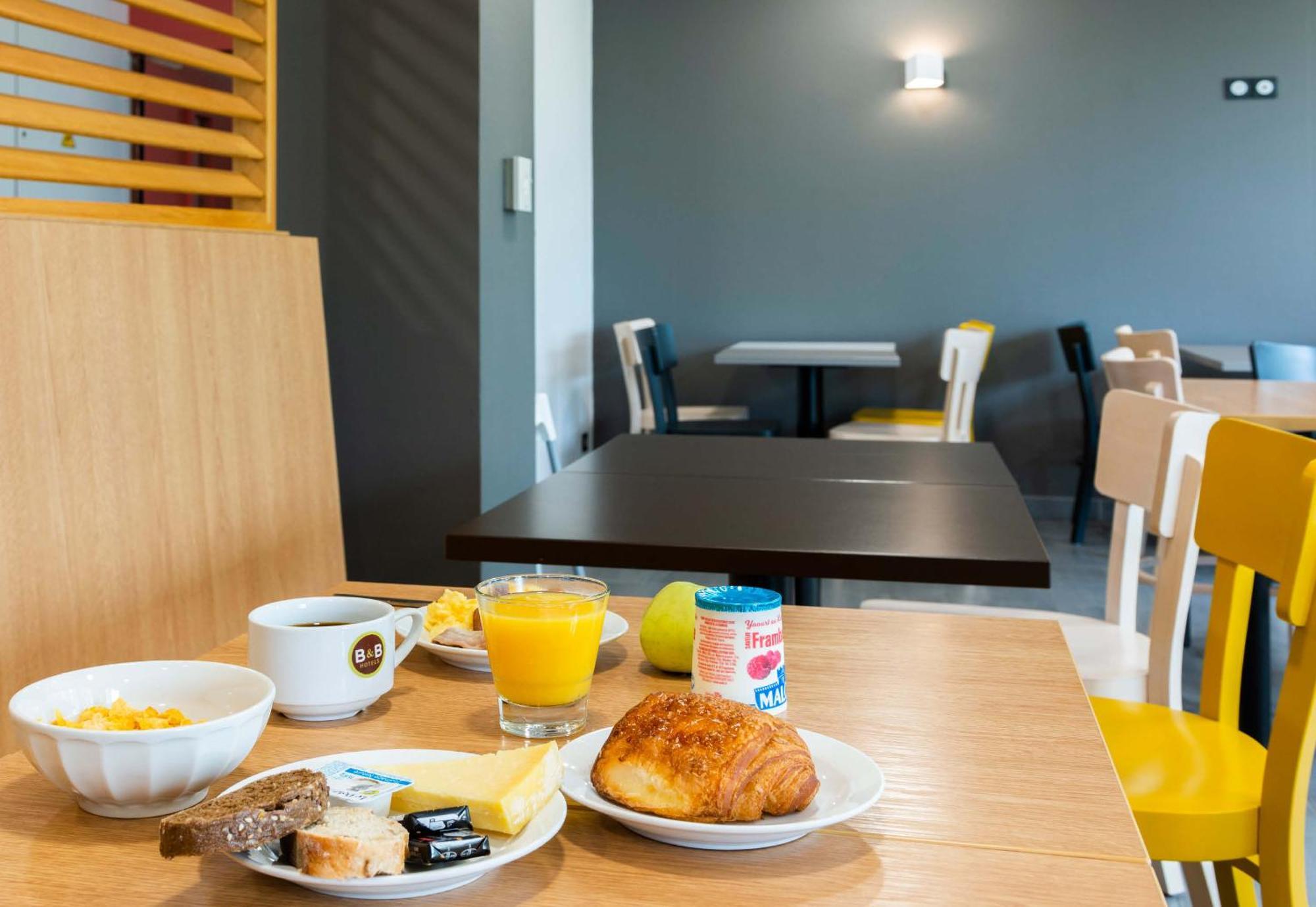 B&B Hotel Nantes סאוונה מראה חיצוני תמונה