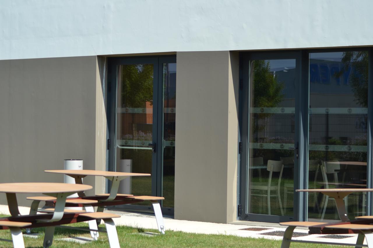 B&B Hotel Nantes סאוונה מראה חיצוני תמונה